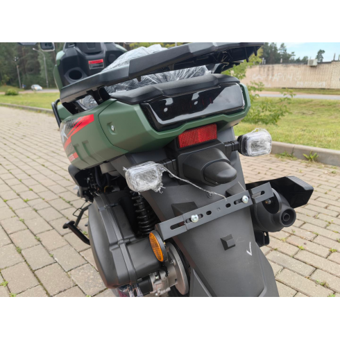 Скутер SPRMOTORS Tank Restyling T8-50E (белый)