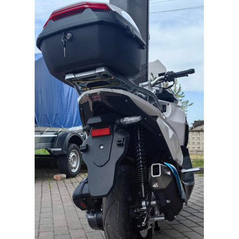 Максискутер SPRMOTORS TRAVEL MAX 180 EFI (белый)