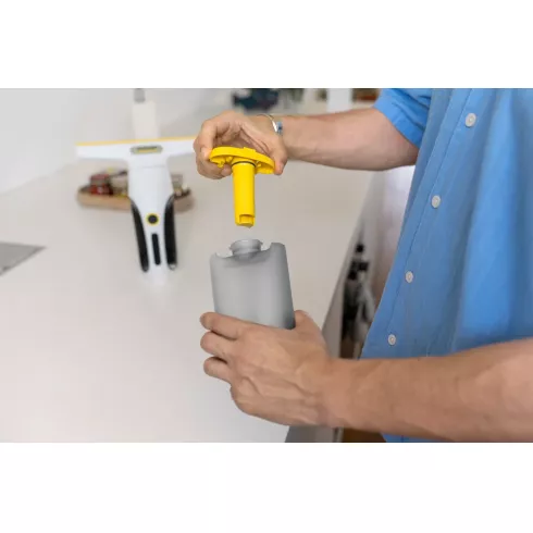 Стеклоочиститель Karcher WV 2 Universal Care (1.633-671.0)