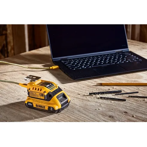 Зарядное устройство USB-адаптер DeWALT DCB094K