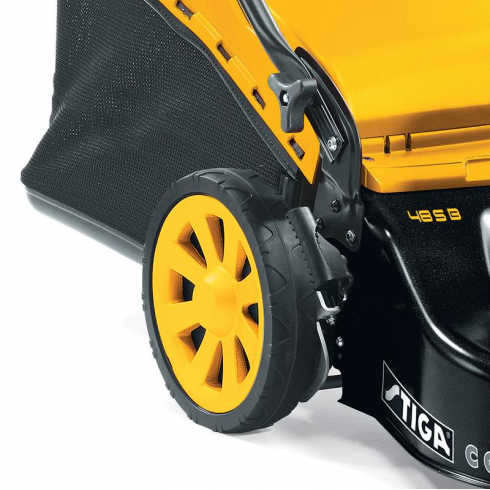 Газонокосилка бензиновая Stiga Multiclip 50 SB