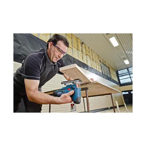 Лобзик Bosch GST 10.8 V-LI Professional (06015A1001)