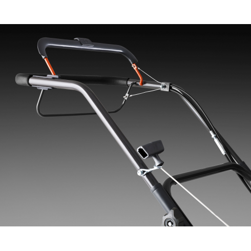 Газонокосилка бензиновая Husqvarna LC 140