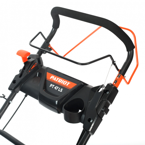 Газонокосилка бензиновая Patriot PT 47 LS