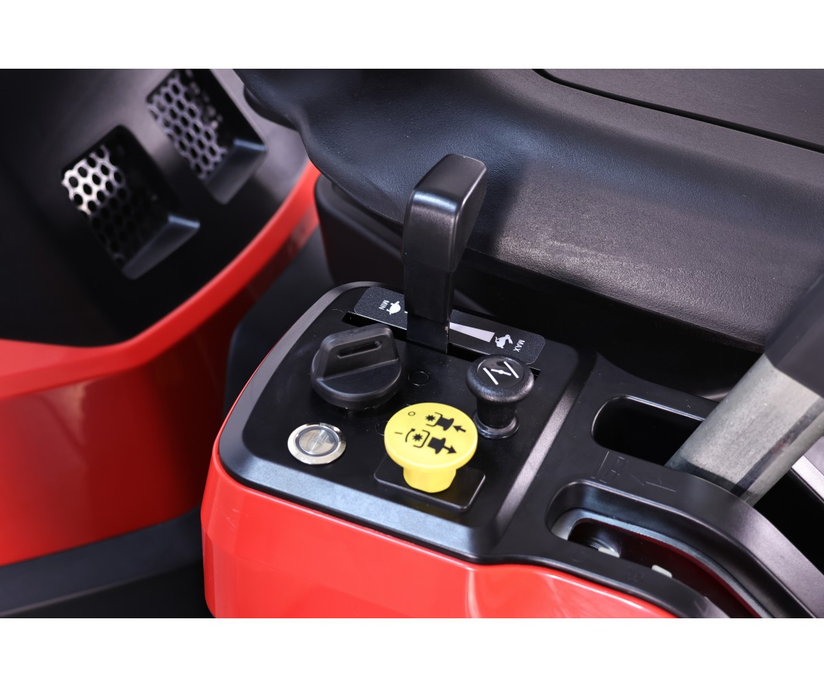  R214TC PRO (Honda)